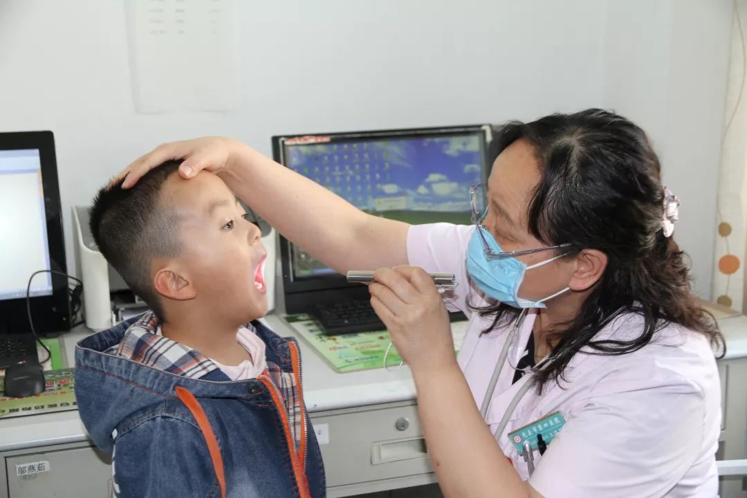 “平凡”人生丨称职的医生却是一个“不称职”的妈妈？30年的坚守，她有话说···