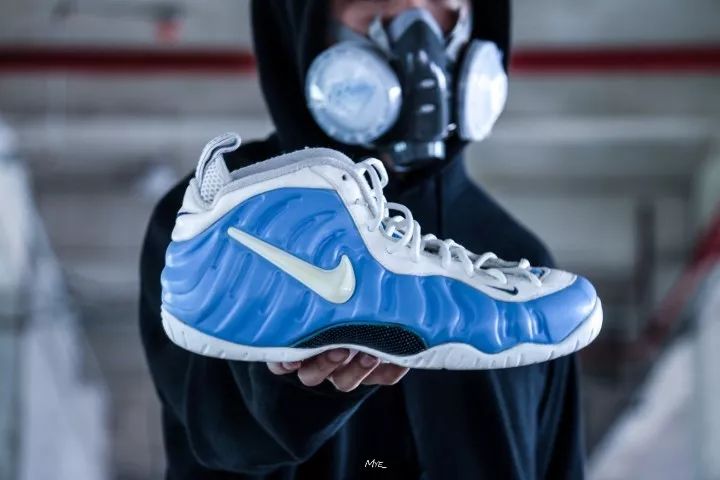 nike鞋子晒黄,nike运动鞋太阳晒红