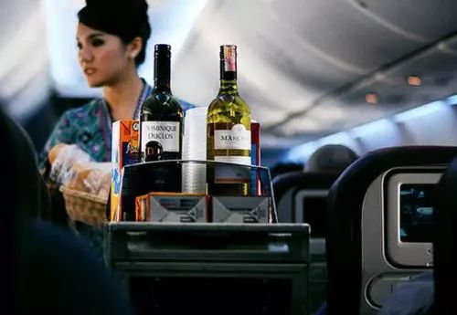 五一出游不舒服,五一能坐飞机出游不