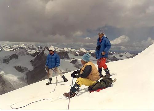 他们的青春，有你年轻时玩户外的影子