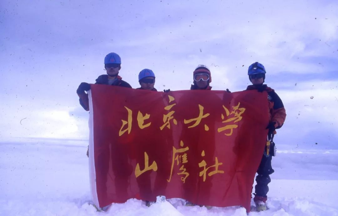 他们的青春，有你年轻时玩户外的影子