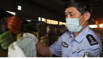 关注潮牌服饰外贸尾货,外贸服装的趋势