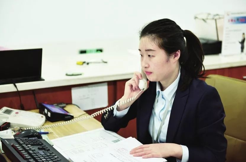 在药监岗位上挥洒青春的年轻人,五四青年和医务工作者