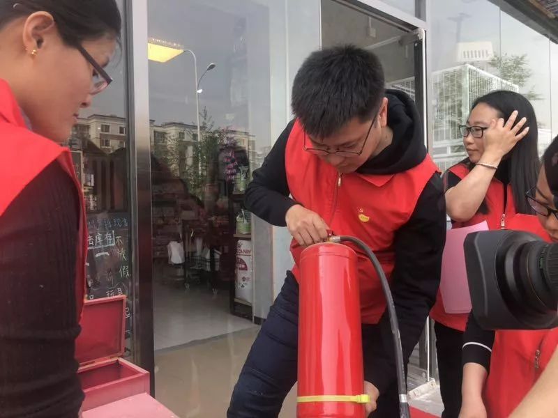 年轻人过五四青年节,沙河五四青年节