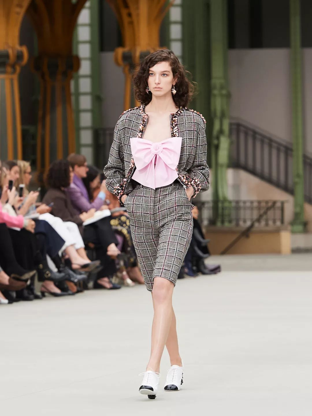 日本蝴蝶结什么时候流行的,蝴蝶结还会火吗