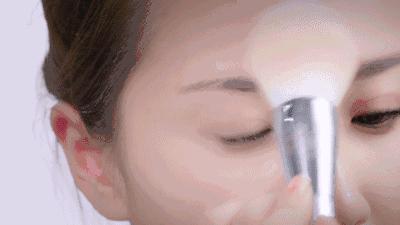 吴昕朴敏英作证:带妆的女孩,男神都不乐意抱