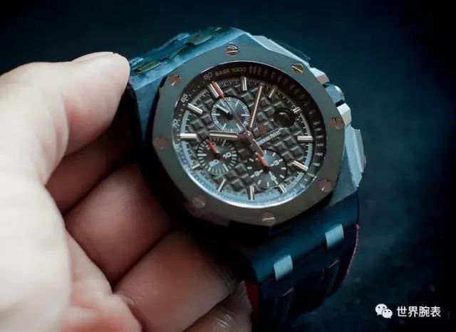 【表友分享】|摄影高手Dicky的ROO锻造碳计时码表