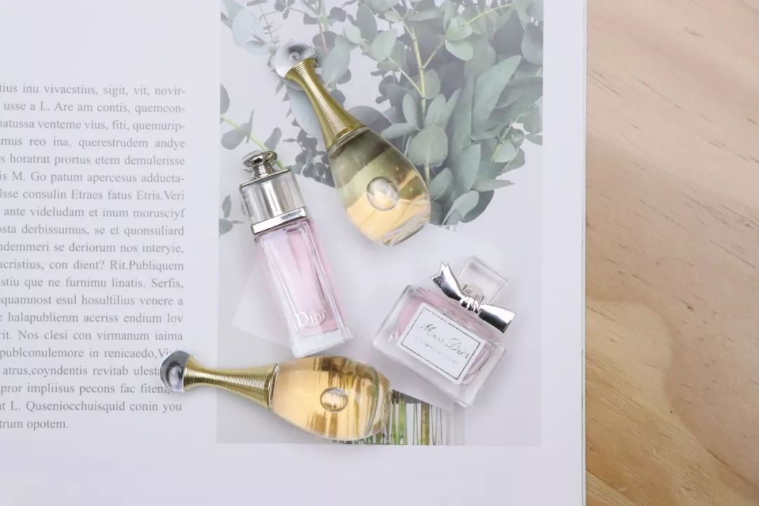 dior 好闻的男士香水 (dior最火的一款男士香水)