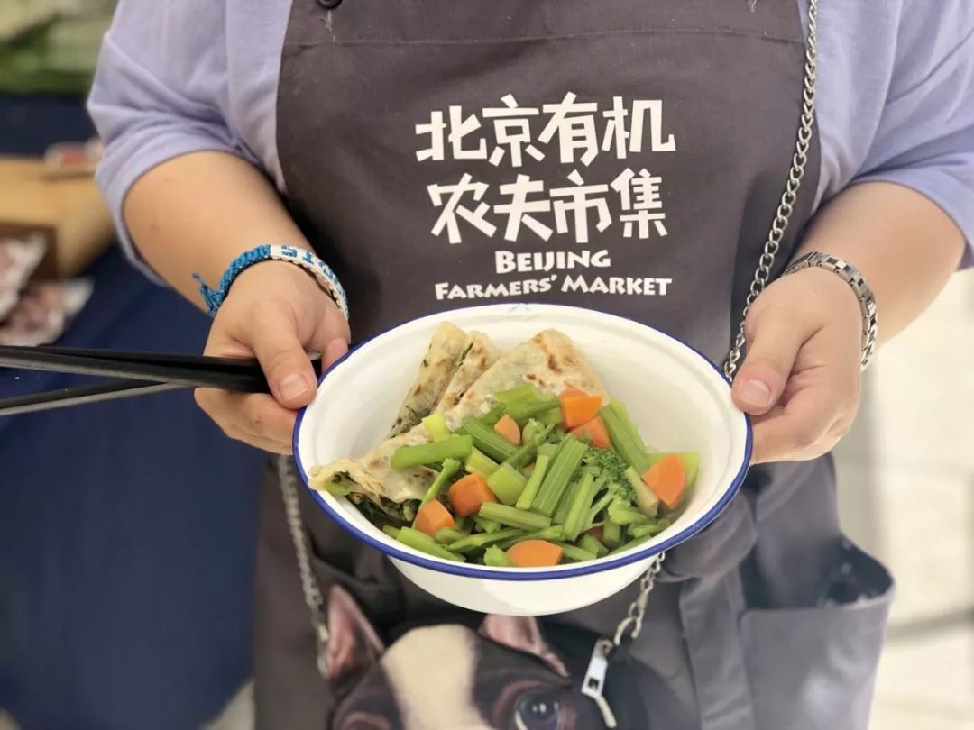 5.10妈妈的餐桌·北京盈科中心——写字楼里的农园市集