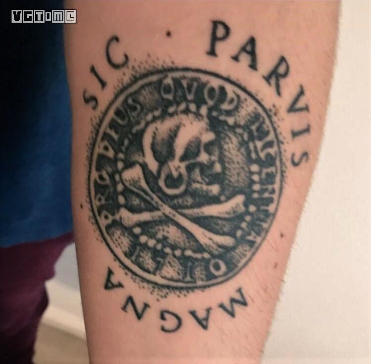 为什么他们决定把游戏符号纹在身上?