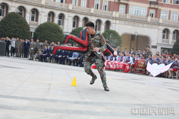 成都天府航空职业学院技能大赛,西南航空职业学院职业技能