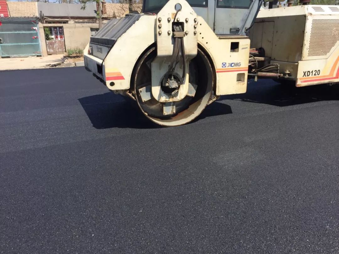 关于恢复解放路双向通行的通告,相互转告国道324线交通管制通告