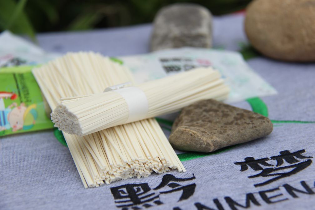 特色养殖业娃娃鱼,娃娃鱼养殖脱贫