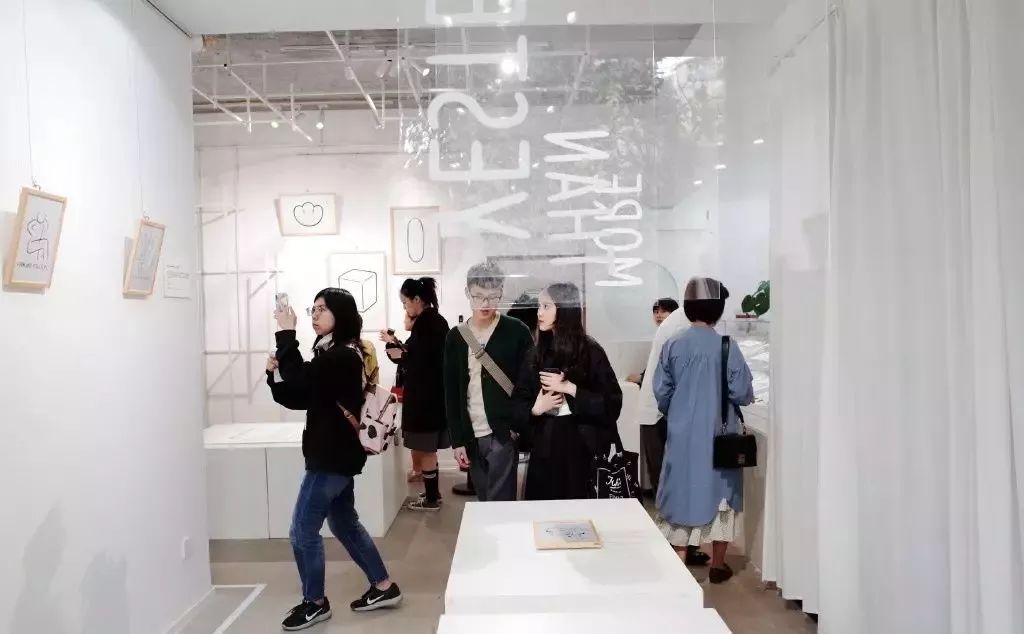 五年前出道的中国女子组合名单,最早的五人女团