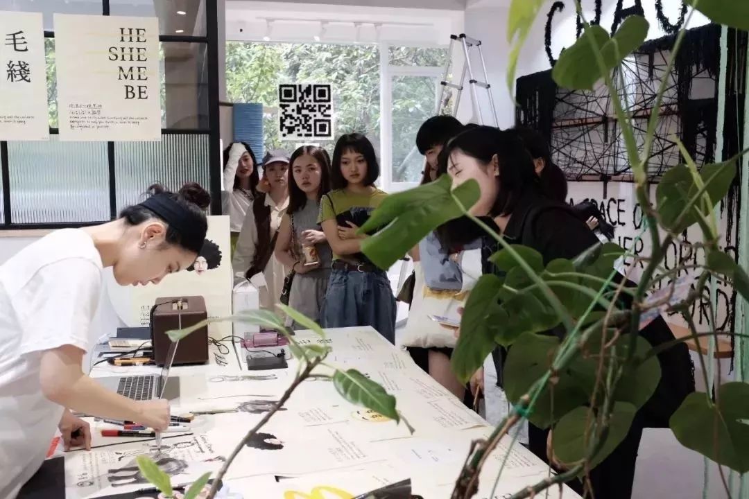 五年前出道的中国女子组合名单,最早的五人女团