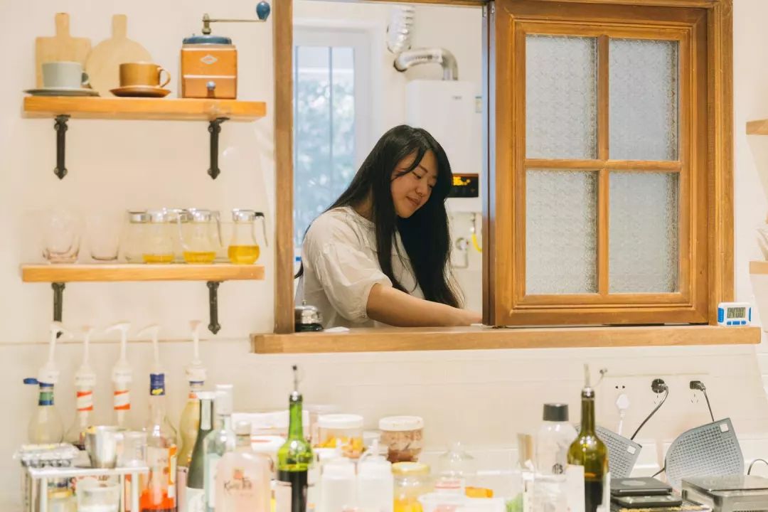 五年前出道的中国女子组合名单,最早的五人女团