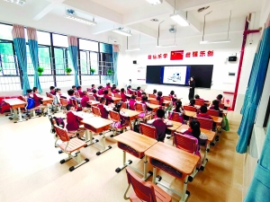 五一东路小学啥时搬迁,鄱阳五一小学搬迁地址