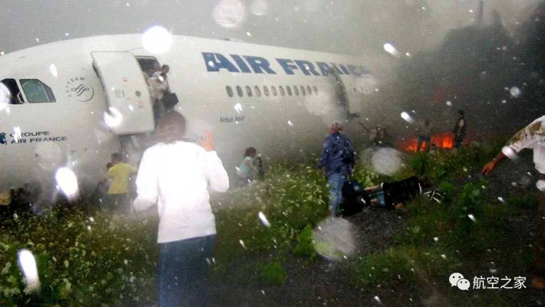 如何在空难中幸存,空难如何生还的案例