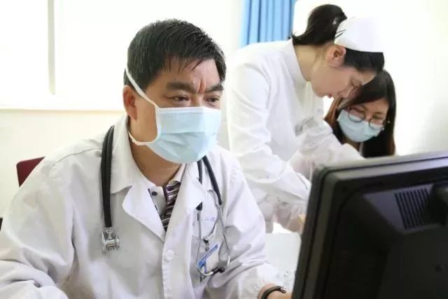 做一名普通的儿科医生,做一名优秀的儿科医生