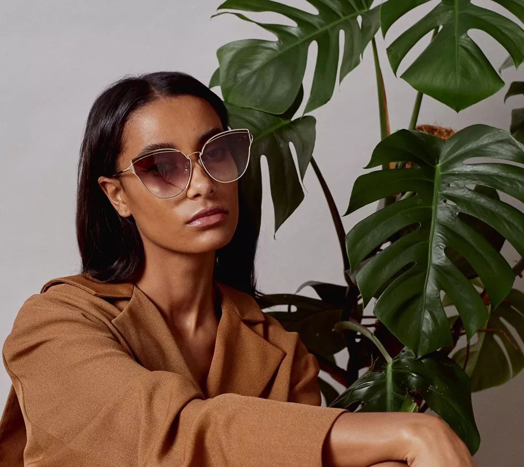 有必要买雷朋太阳镜吗,青年选择哪款雷朋墨镜