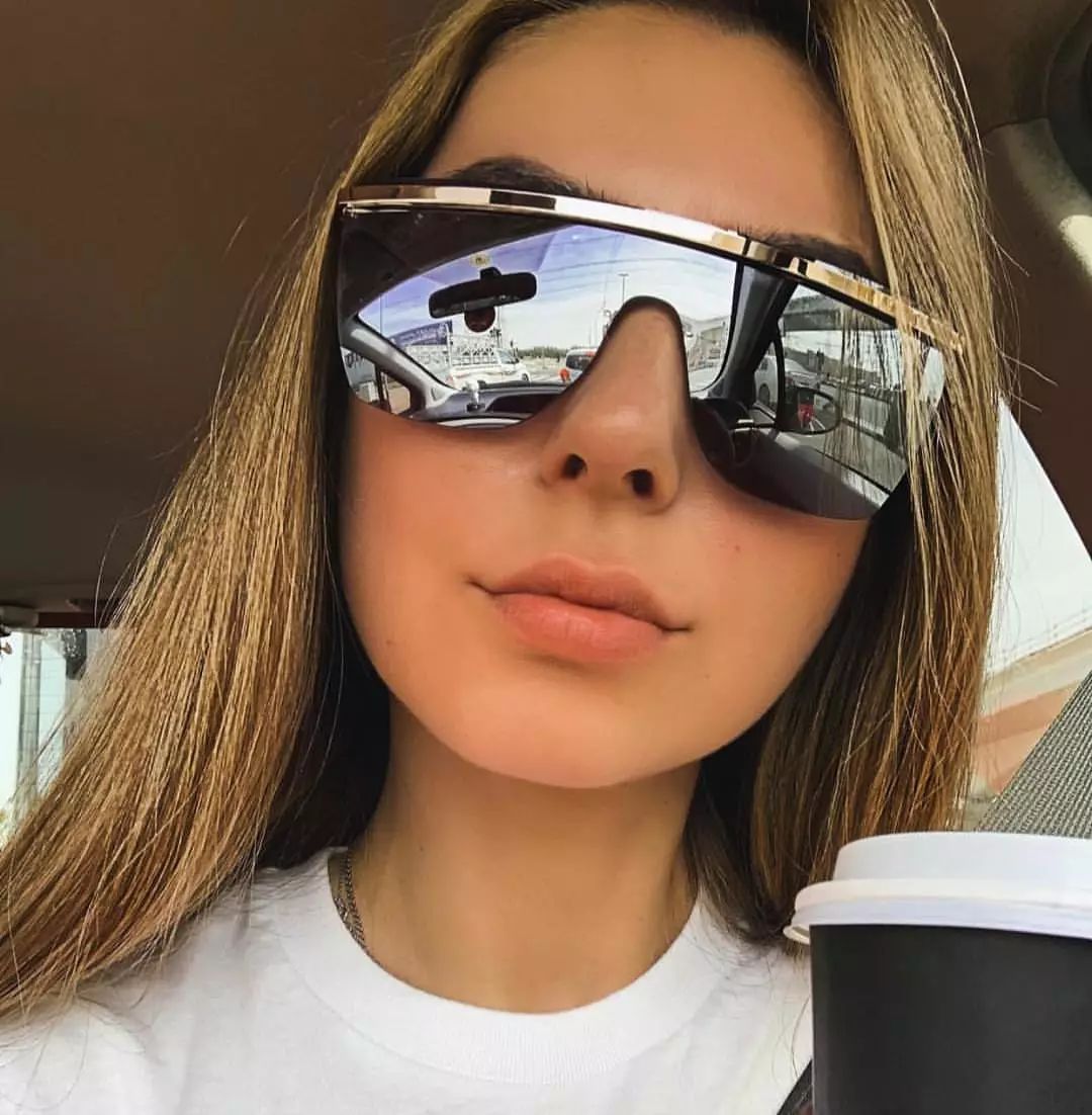 有必要买雷朋太阳镜吗,青年选择哪款雷朋墨镜