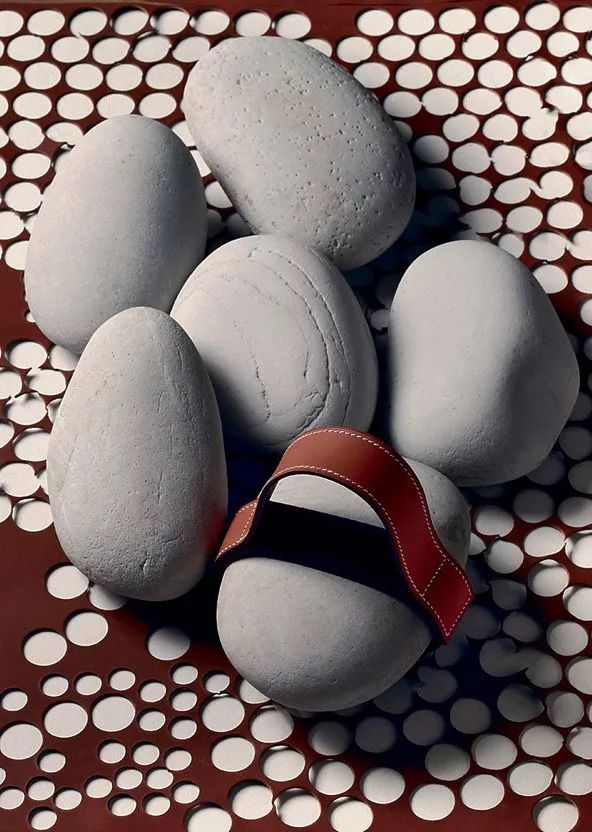 大家都开始做联名了，爱马仕和成都的“联名款”是怎样的？