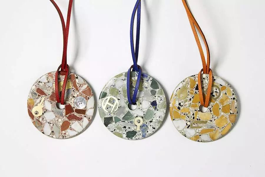 大家都开始做联名了，爱马仕和成都的“联名款”是怎样的？