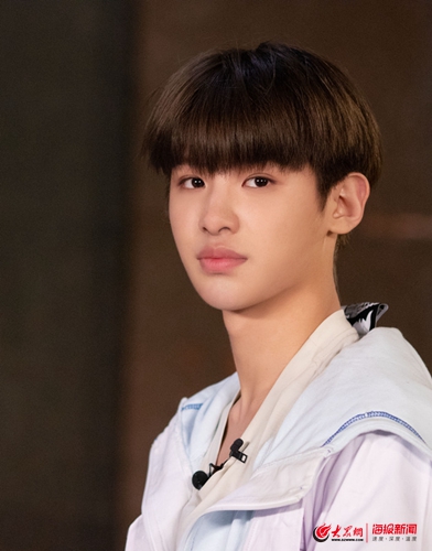 朱正廷乐华七子浙江跨年,乐华七子天津见面会朱正廷直拍