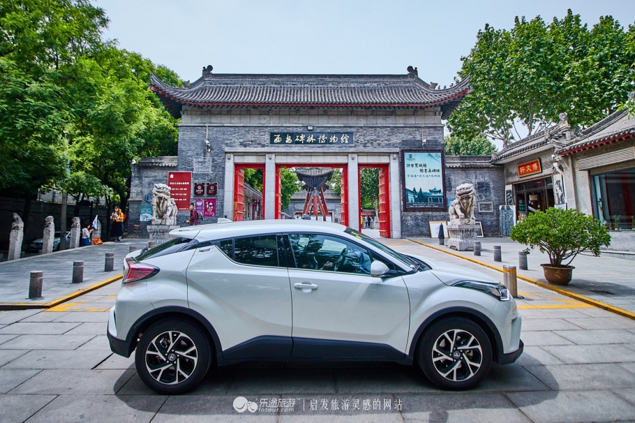 一辆车，一座城，速度激情与千年古城的相遇