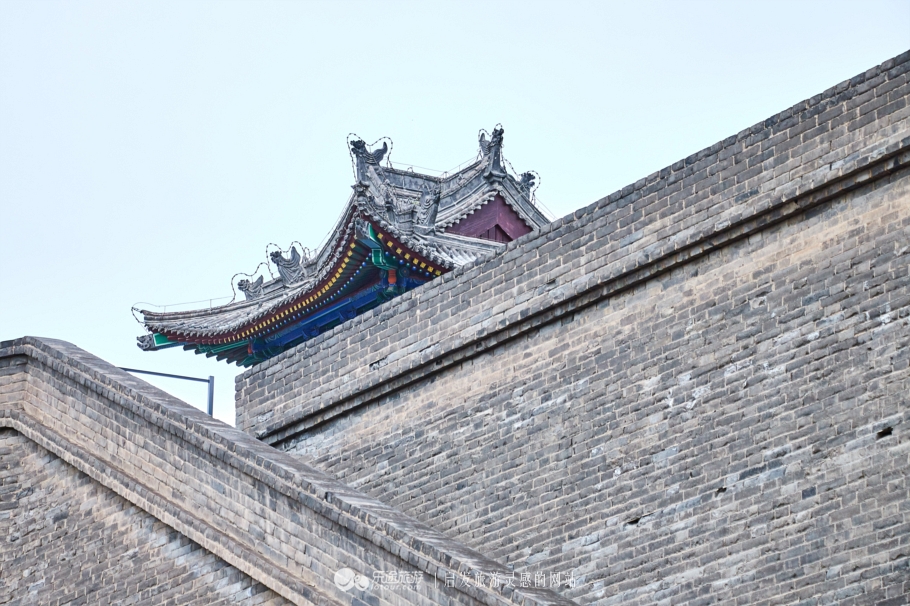 一辆车，一座城，速度激情与千年古城的相遇