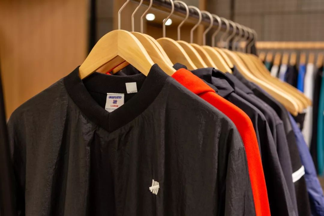 UNDEFEATED这一季真香,能买到才是关键