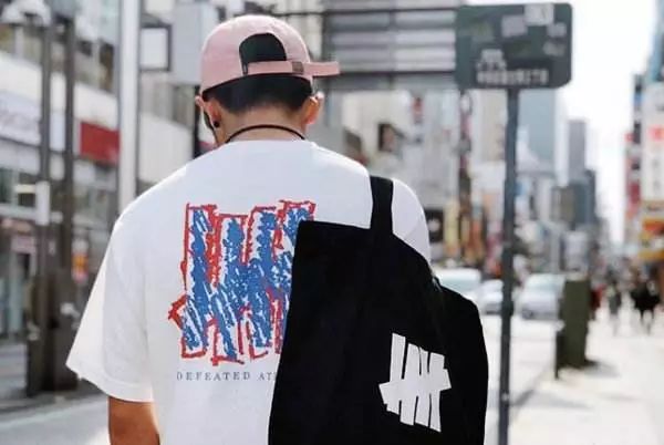 UNDEFEATED这一季真香,能买到才是关键