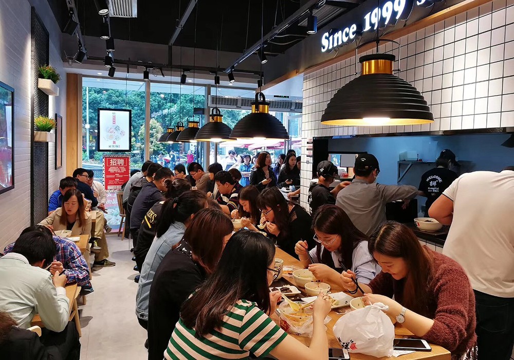 吉祥馄饨发展历程,吉祥馄饨老板创业