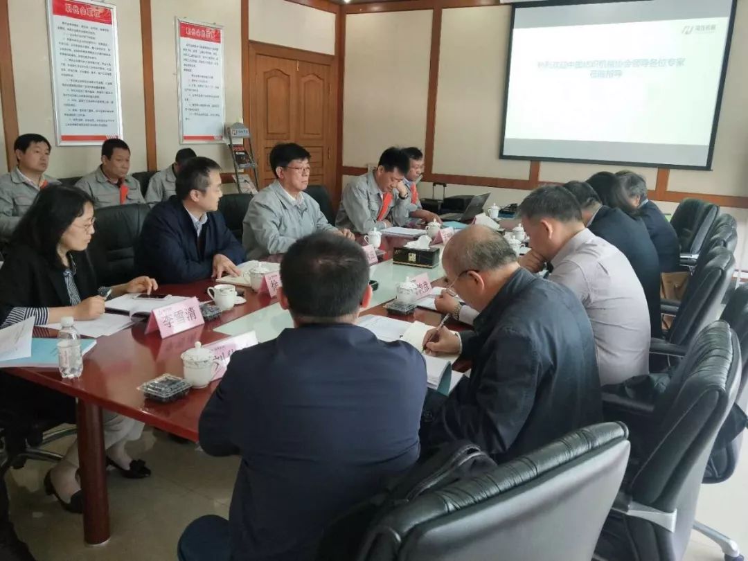 【看点】整体技术达到国际先进水平——青岛海佳HW-8010型高速高密喷水织机通过科技成果鉴定