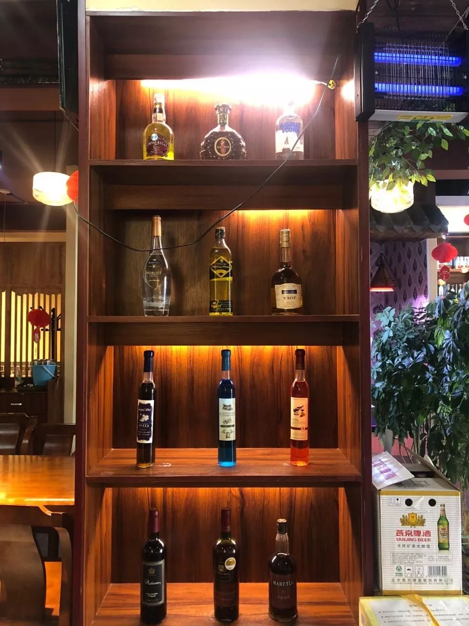 狂舔手指不能停!簋街仔仔小龙虾超值抢购来啦!仅66元抢原价150元给力虾双人套餐!满分的味道,极致的享受!快来pick一下!