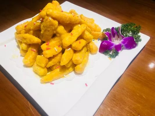 狂舔手指不能停!簋街仔仔小龙虾超值抢购来啦!仅66元抢原价150元给力虾双人套餐!满分的味道,极致的享受!快来pick一下!