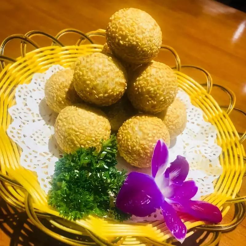 狂舔手指不能停!簋街仔仔小龙虾超值抢购来啦!仅66元抢原价150元给力虾双人套餐!满分的味道,极致的享受!快来pick一下!