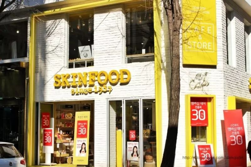 中国专卖店还在找出路,韩国同款路边店面临“重生”