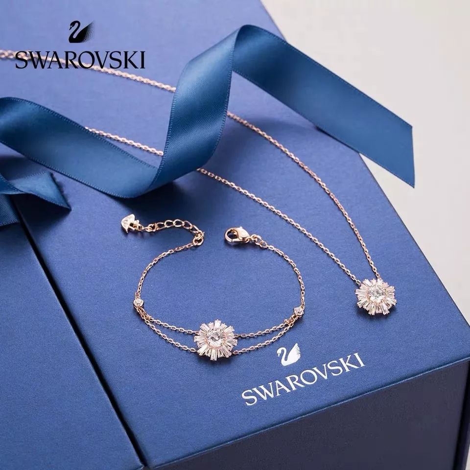 贴心的小棉袄送的母亲节礼物,母亲节送什么礼物最贴心