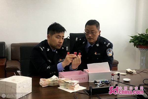 没钱花？自己印！一家三口印制假钞15000余元