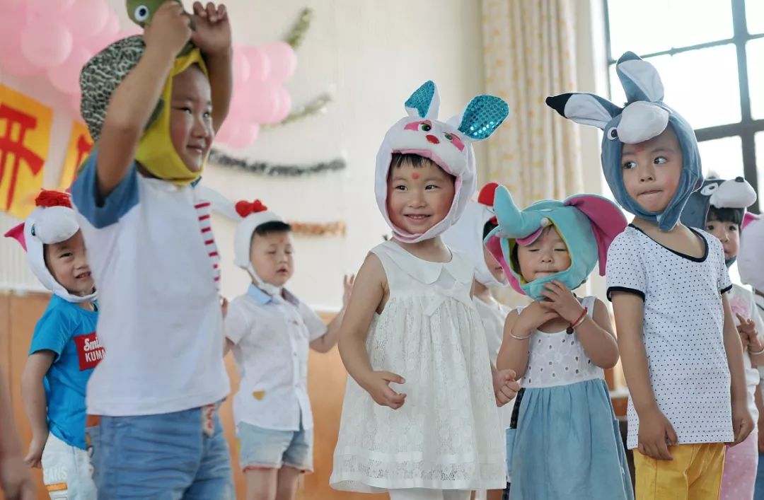 婴儿照护服务虐童,幼儿园虐童对幼儿园影响大不大