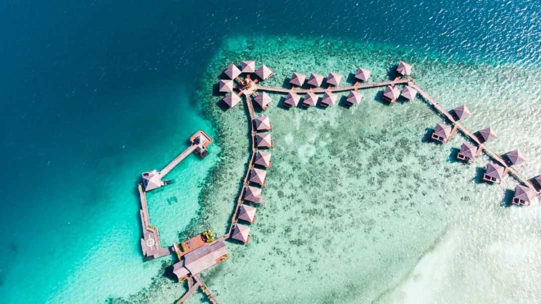 刚刚登上热搜的海上天堂,用马代1/5的钱就能玩到嗨,端午往返机票才1k+!