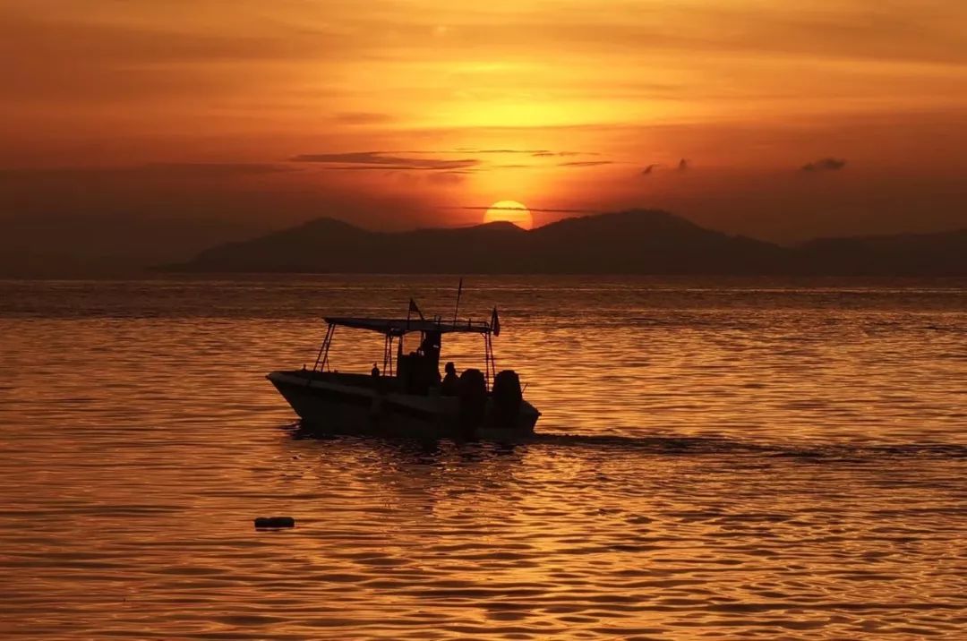 刚刚登上热搜的海上天堂，用马代1/5的钱就能玩到嗨，端午往返机票才1k+！