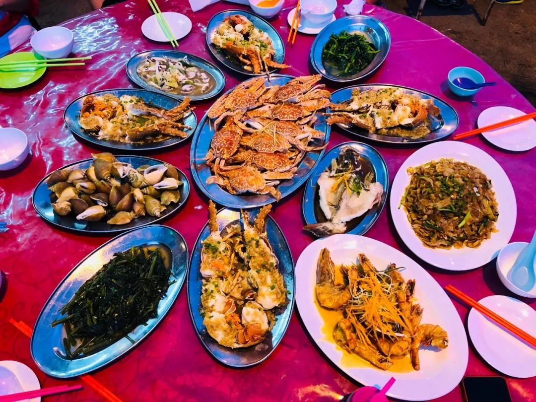 刚刚登上热搜的海上天堂,用马代1/5的钱就能玩到嗨,端午往返机票才1k+!