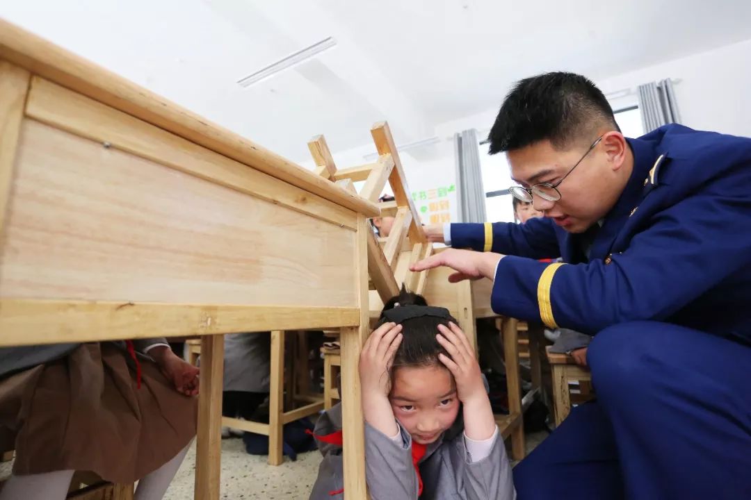 有关防灾减灾消防云课堂,学习消防知识迎接全国防灾减灾日