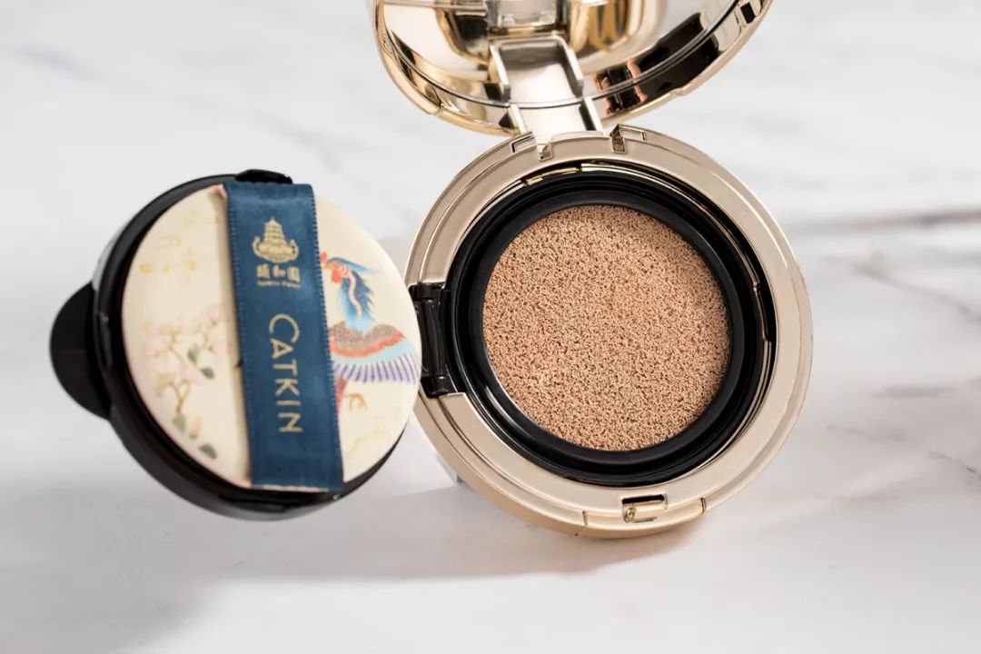 颐和园口红三款,章若楠口红镜面唇釉