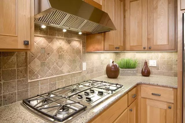 三年不用洗油烟机,抽油烟机清洗方法用塑料瓶