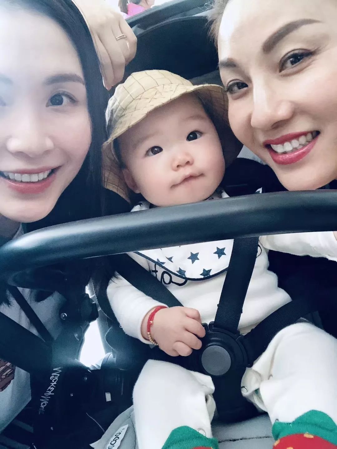 原来这些长相年轻的妈妈都有一套保养秘籍,赶紧转给我妈看~