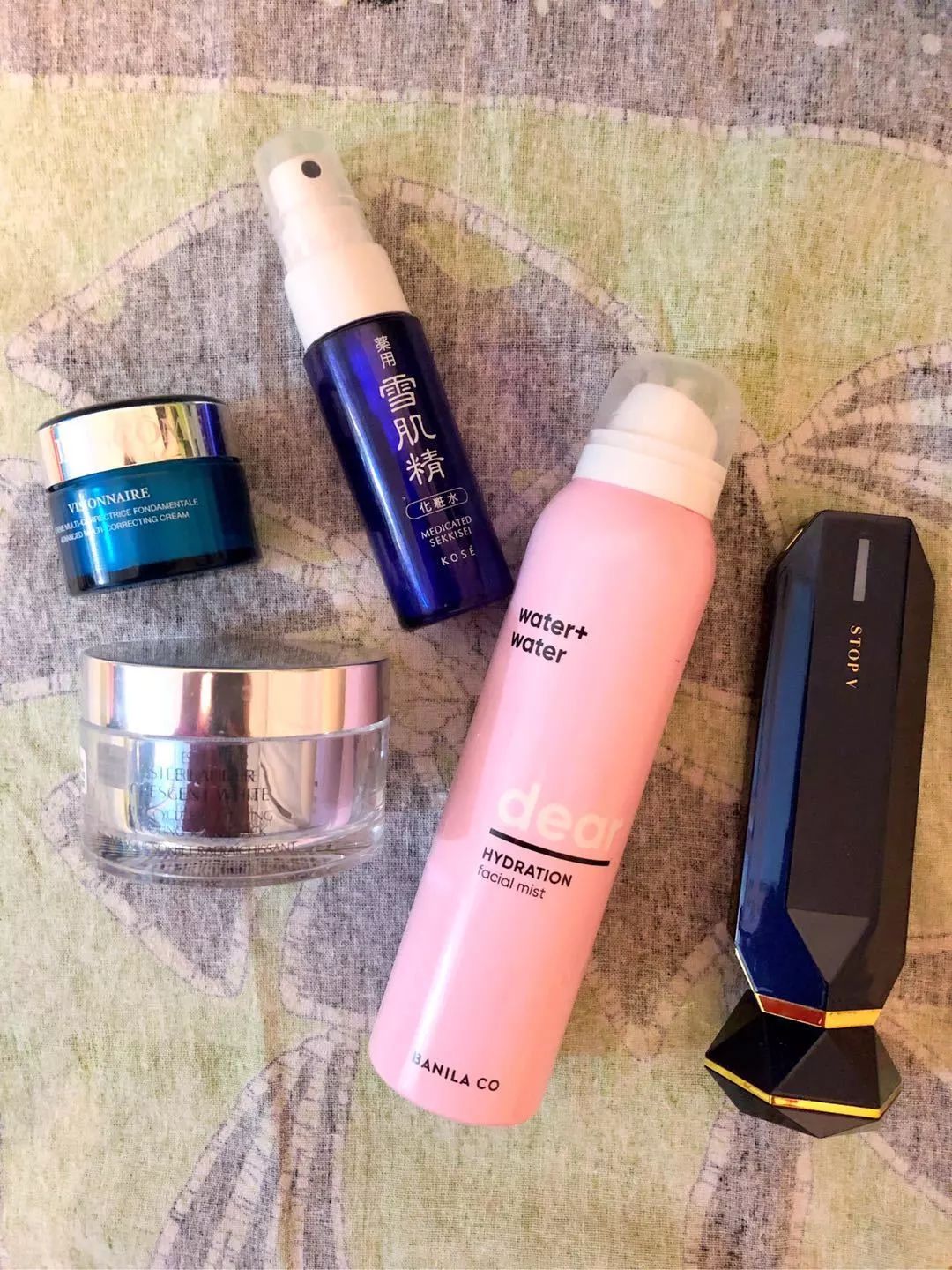 原来这些长相年轻的妈妈都有一套保养秘籍,赶紧转给我妈看~