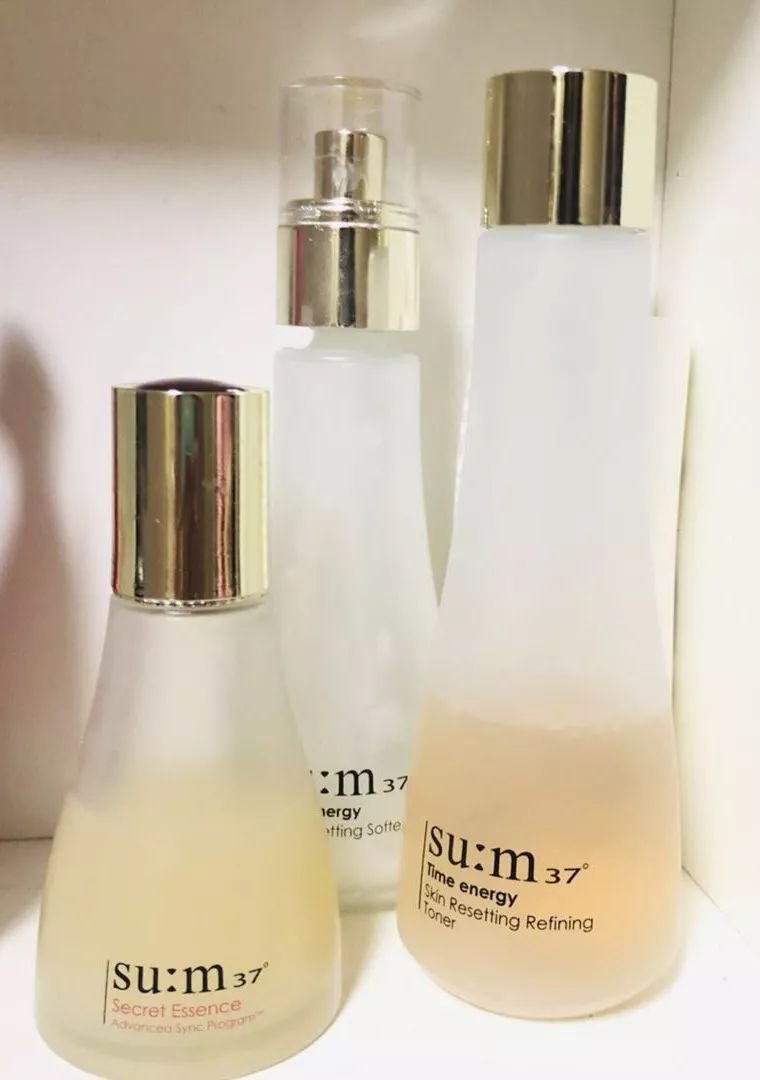 原来这些长相年轻的妈妈都有一套保养秘籍,赶紧转给我妈看~